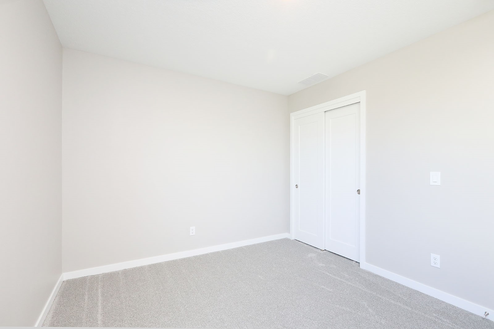 2402 NE 6th Street