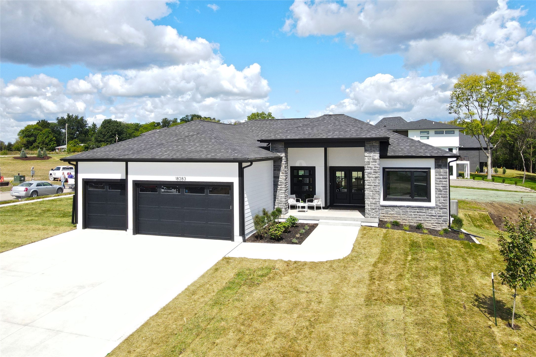 18283 Valleyview Circle
