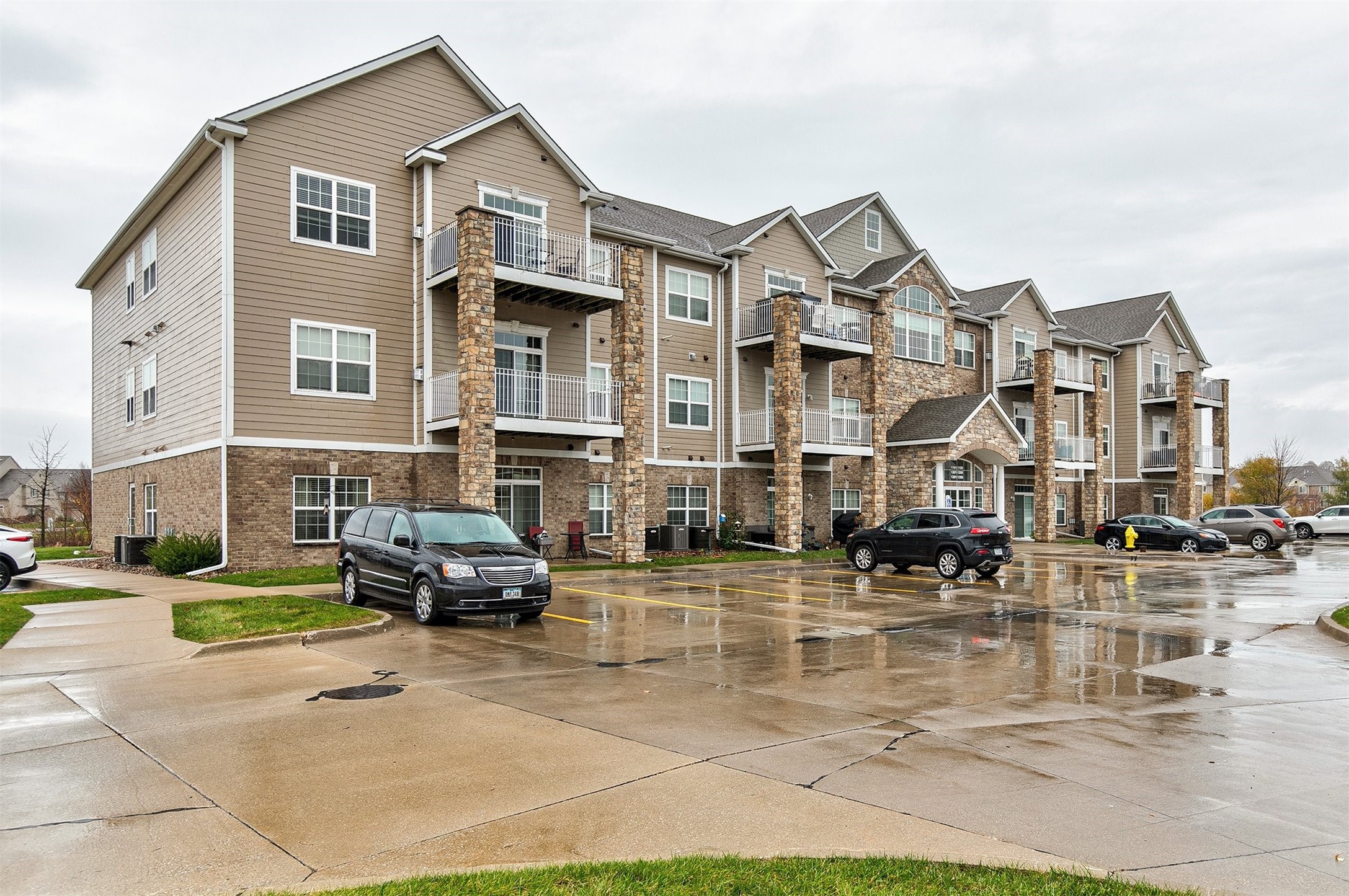 8350 EP True Parkway 1308