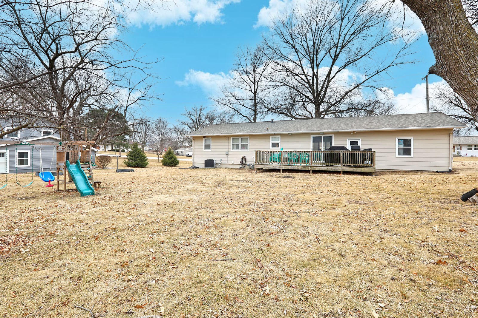 1003 N Vine Street