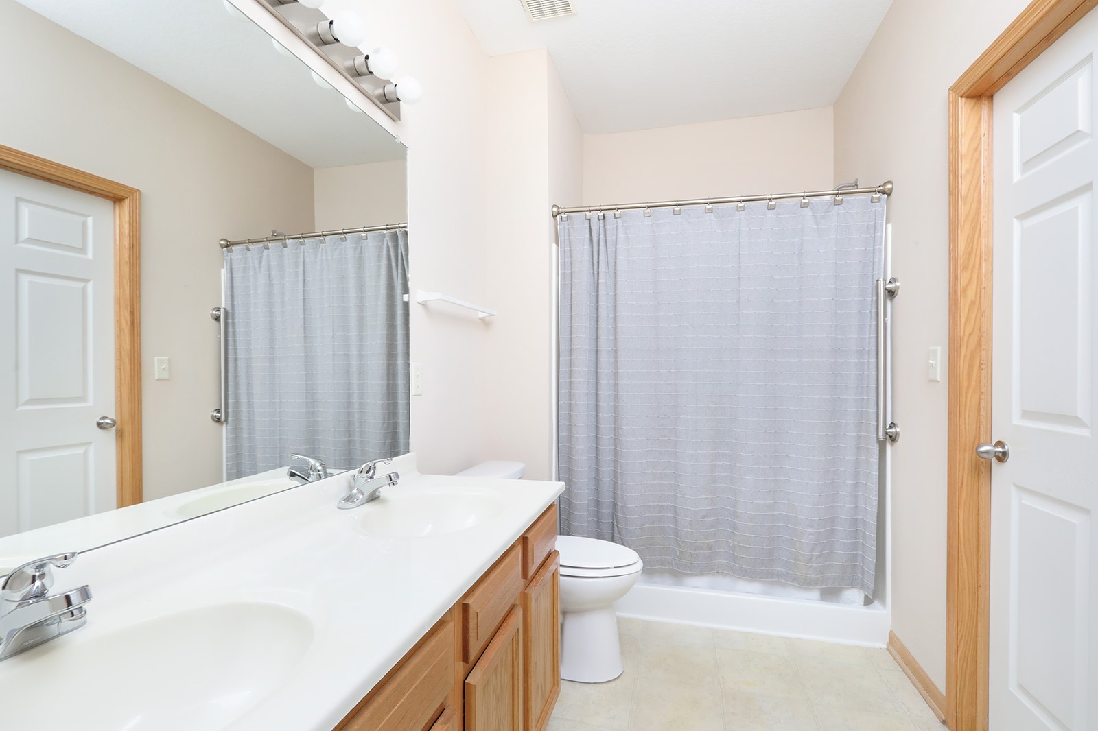 1307 SE University Avenue 106