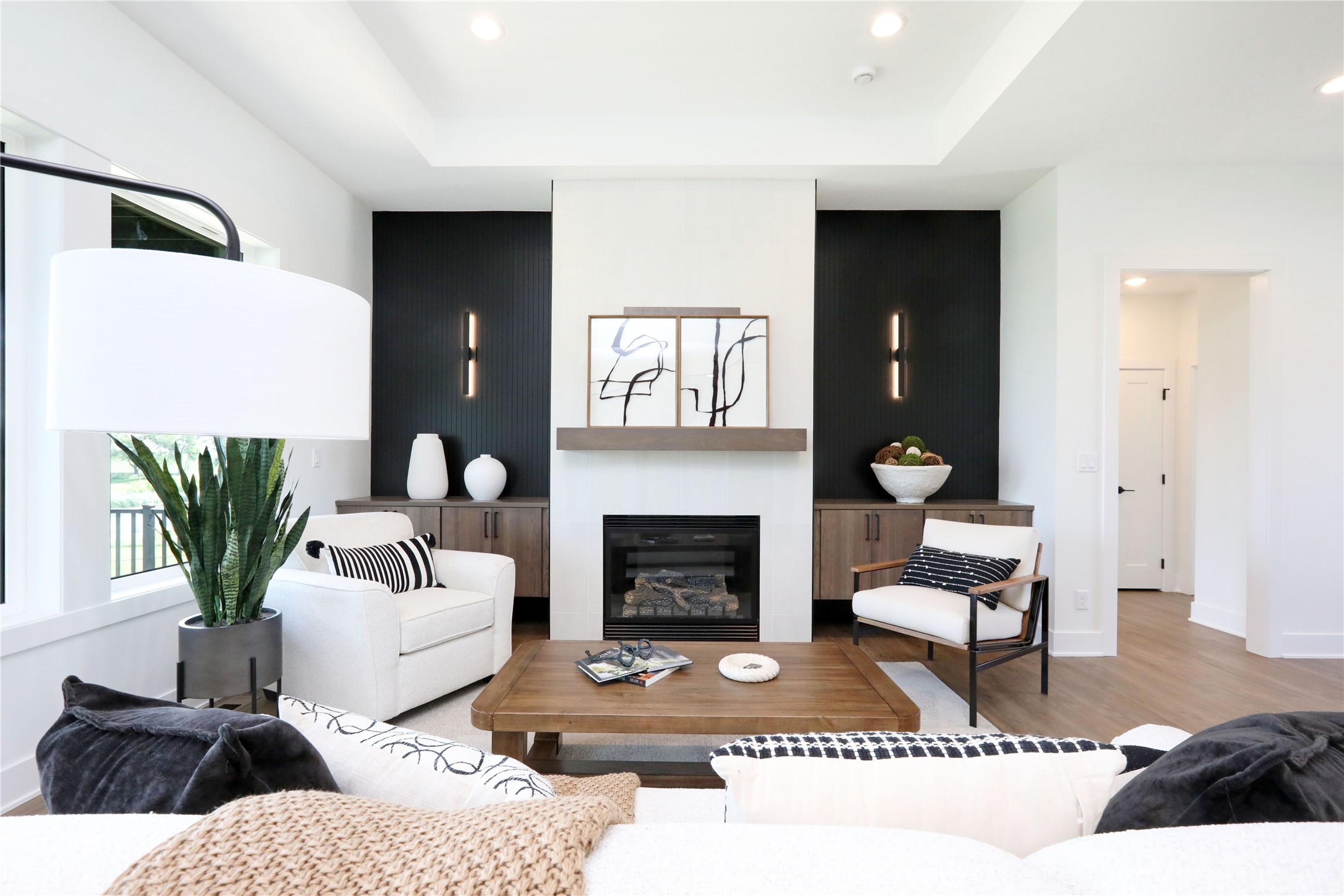 2909 Crest View Circle