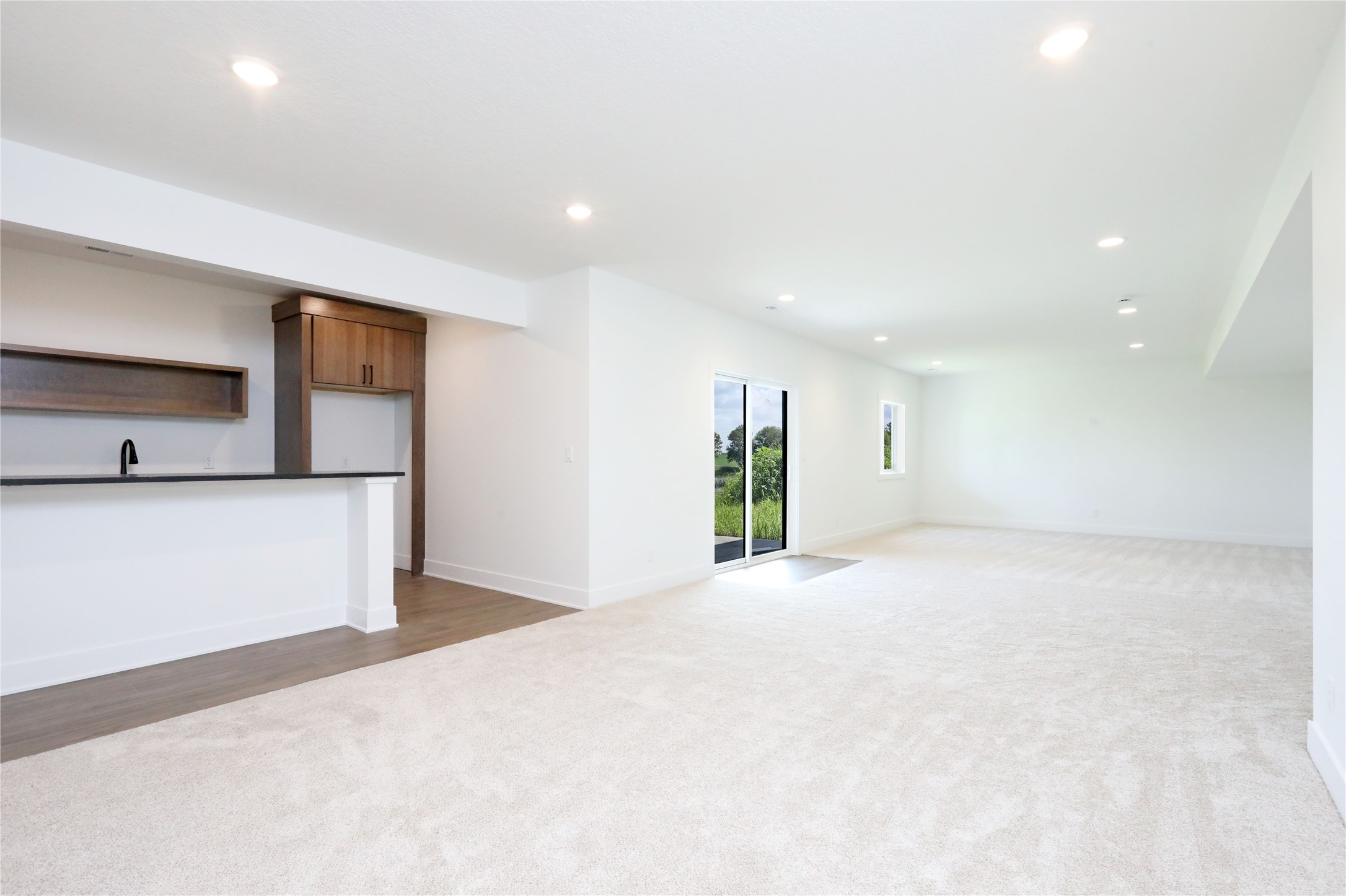2909 Crest View Circle