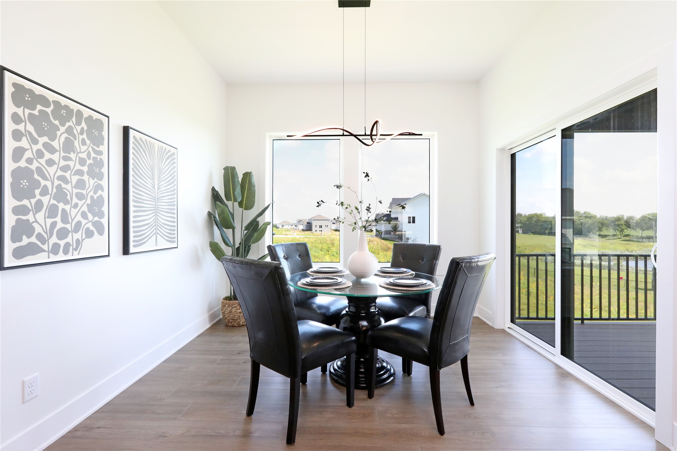 2909 Crest View Circle