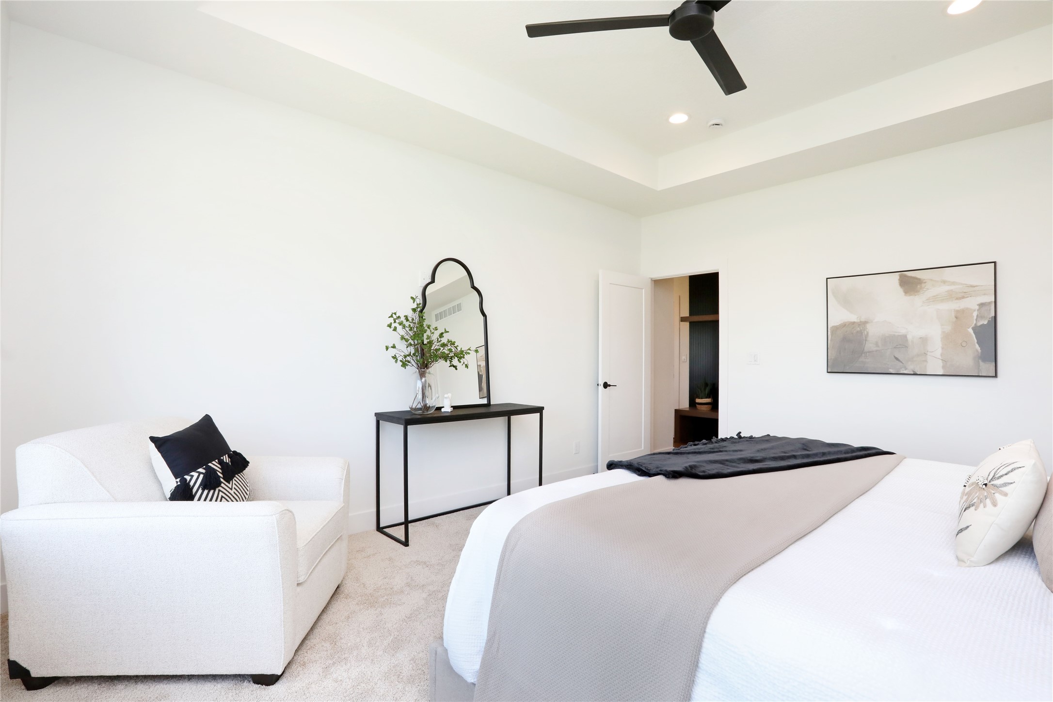 2909 Crest View Circle