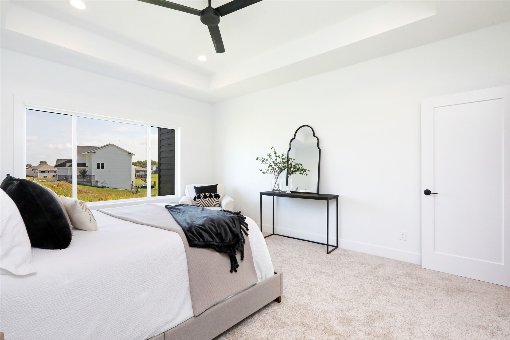 2909 Crest View Circle