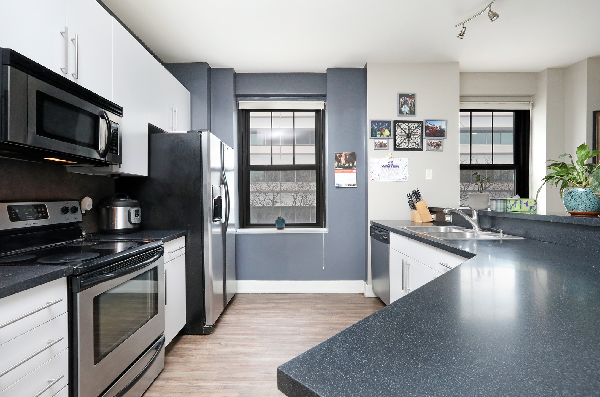 400 Walnut Street 304