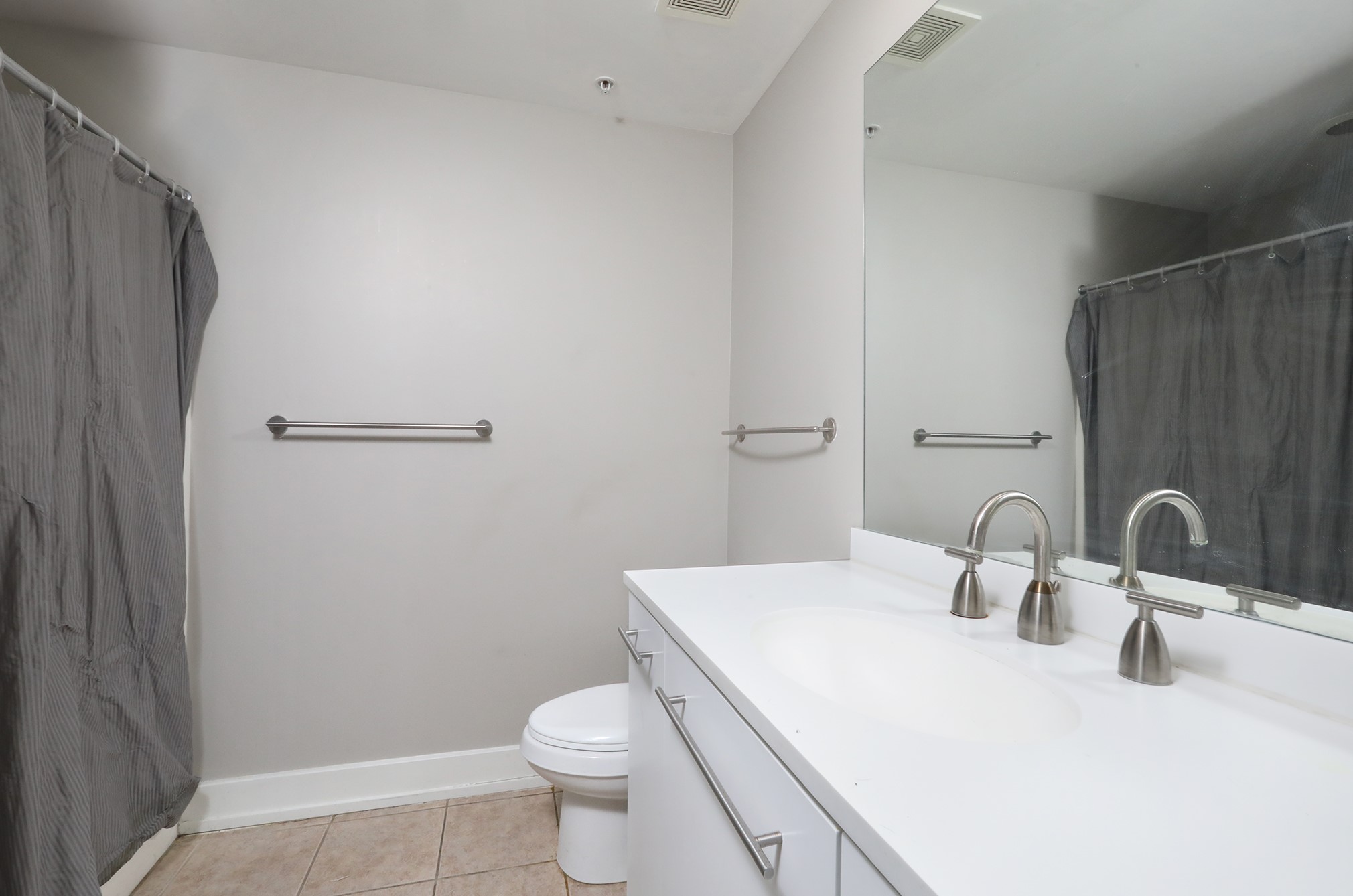 400 Walnut Street 304