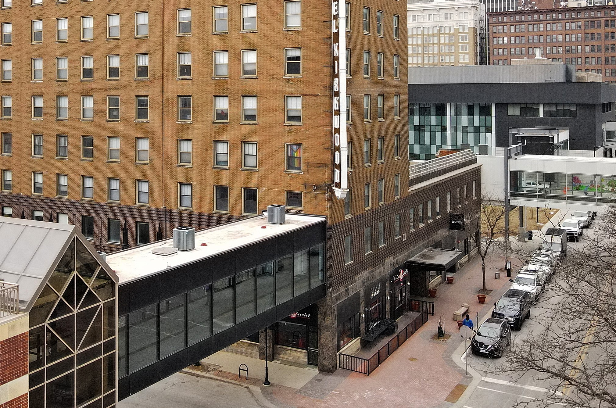 400 Walnut Street 304