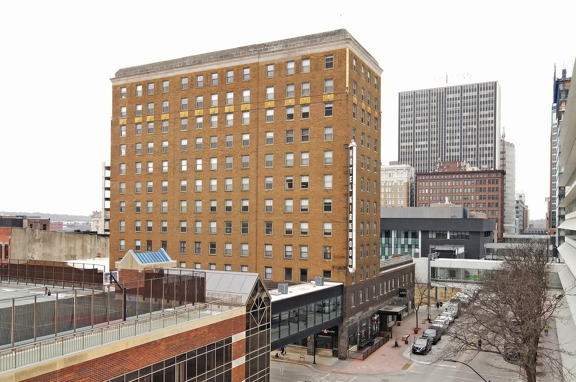 400 Walnut Street 304