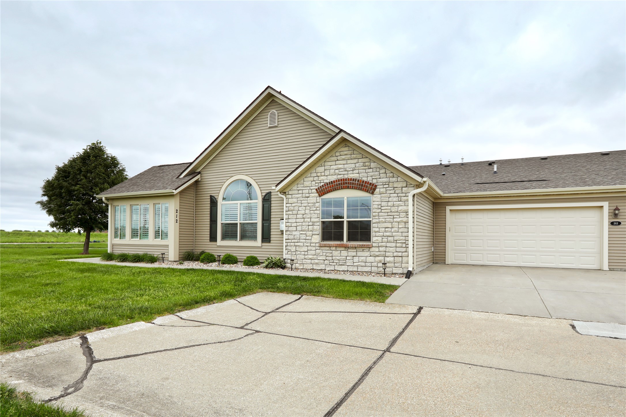 3305 SE Glenstone Drive 212