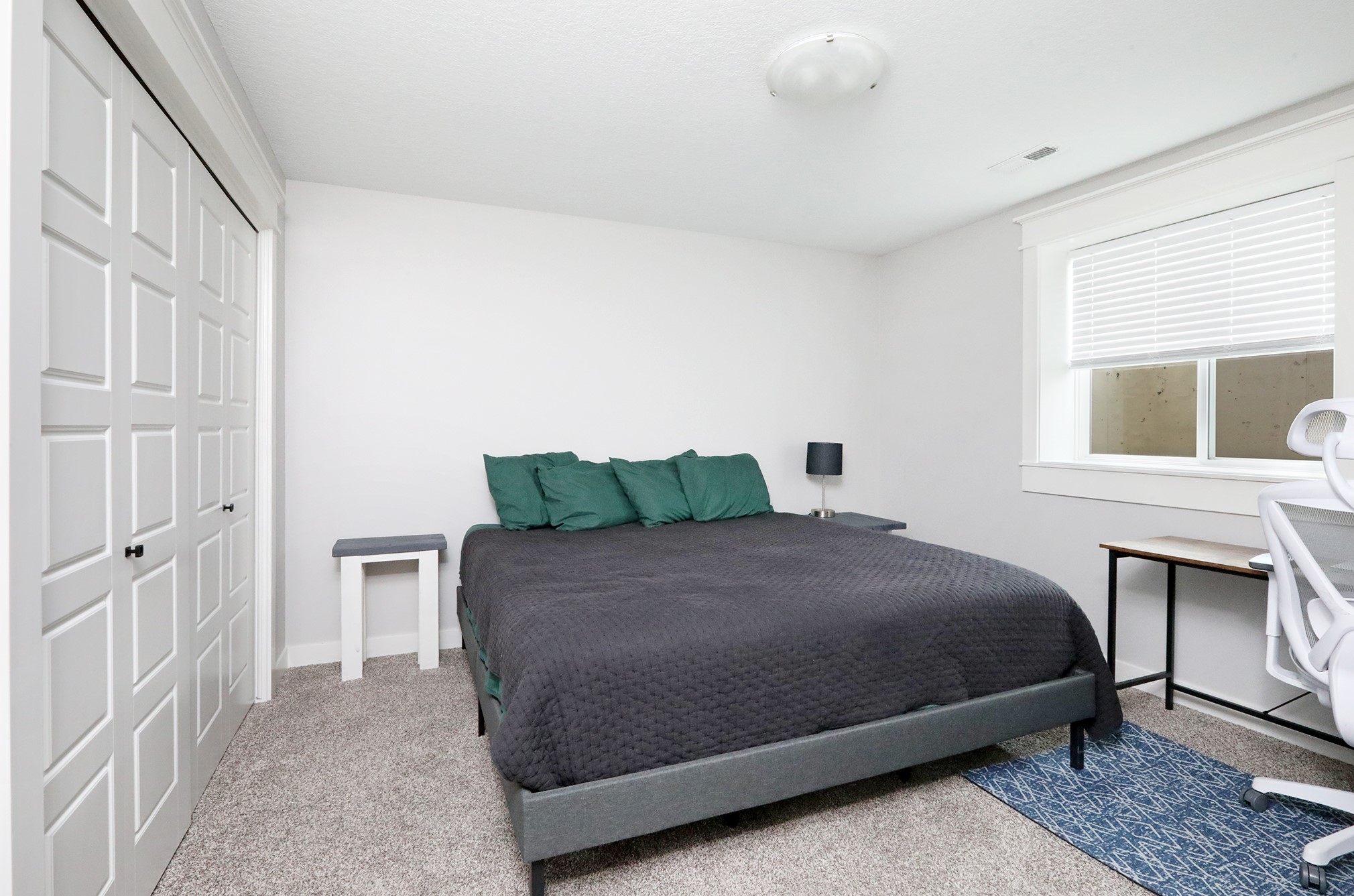 827 33rd Court SW