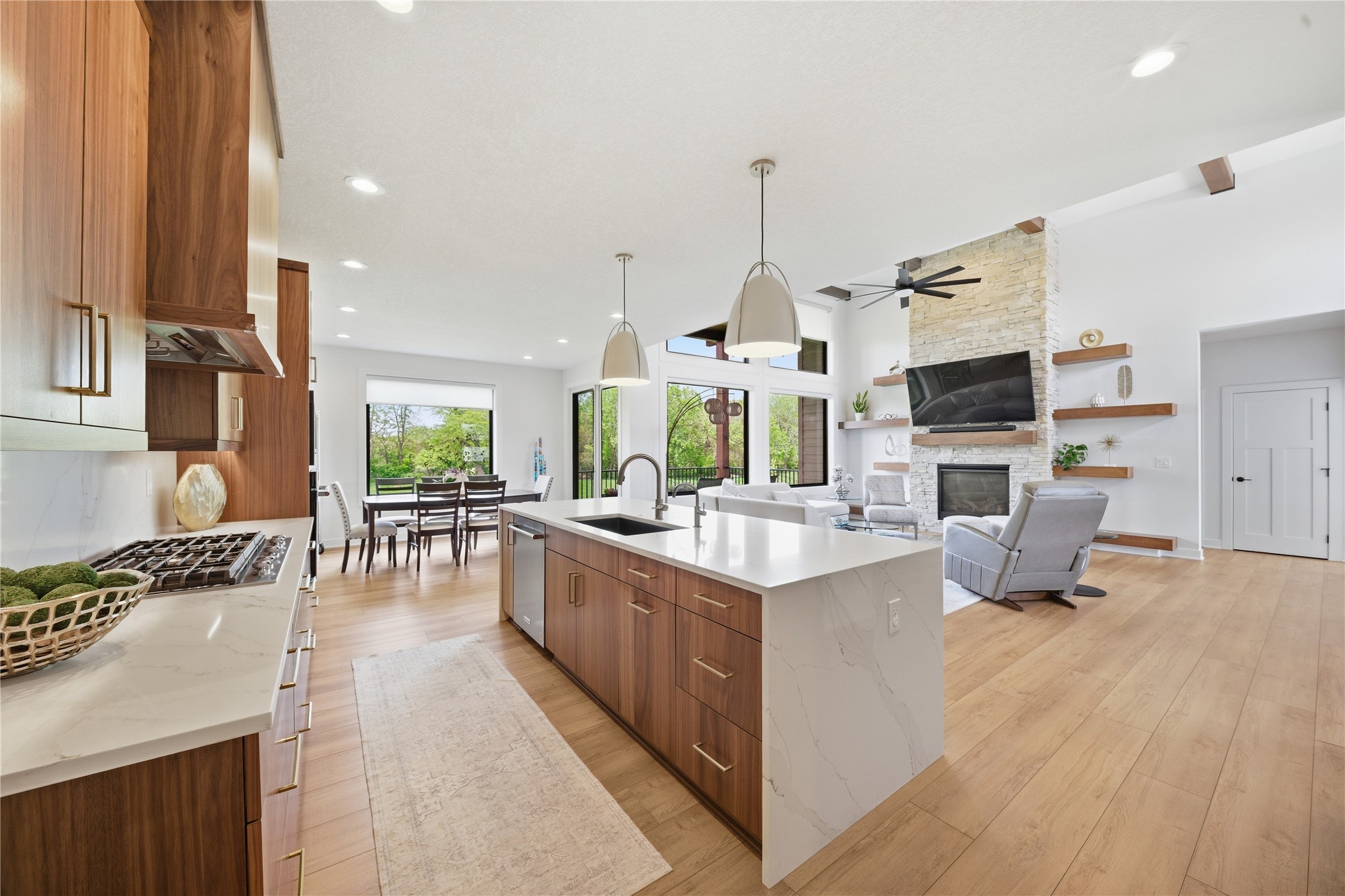 8008 NW 106th Court