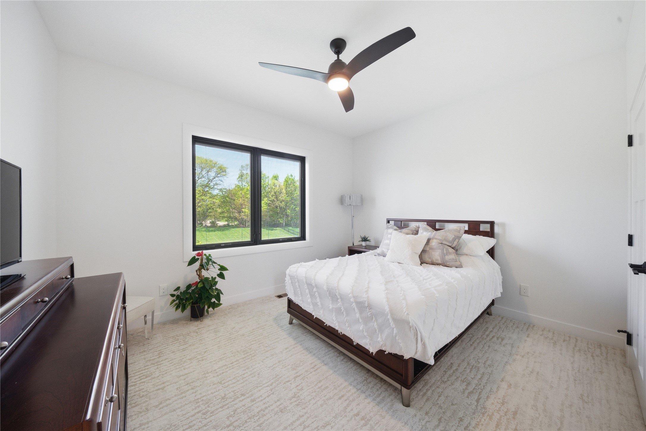 8008 NW 106th Court