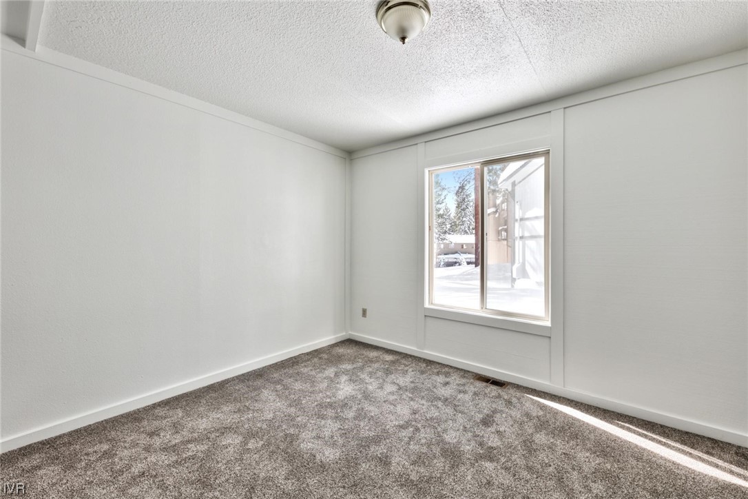 854 Lichen Court 6