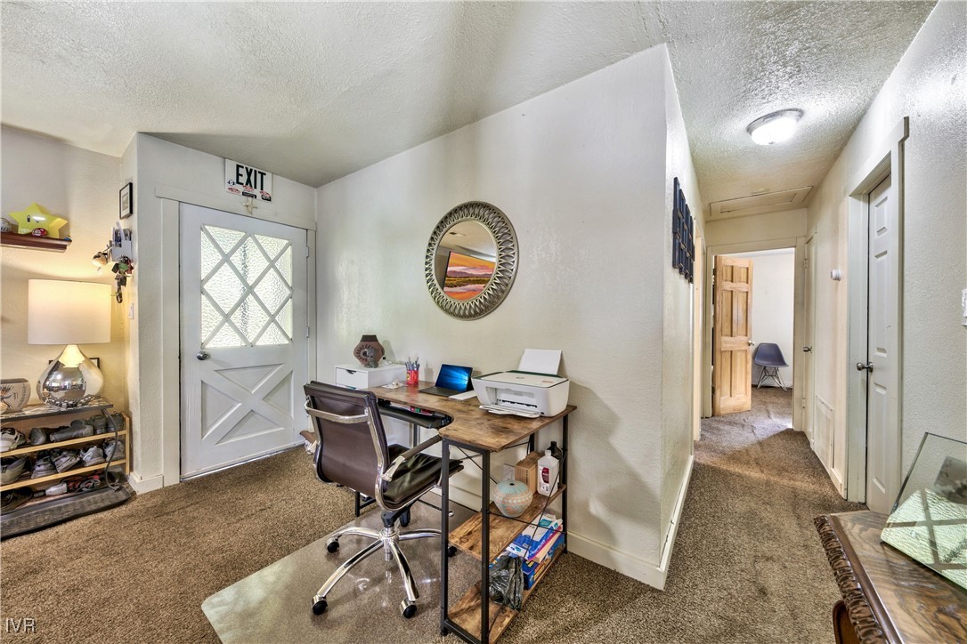 934 Wendy Lane