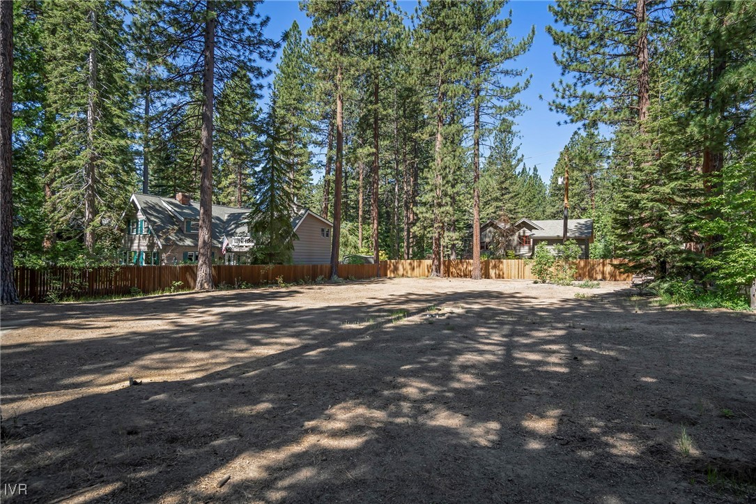 1585 Pine Cone Circle