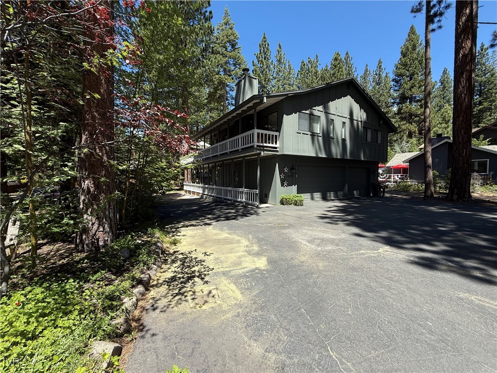 1575 Pine Cone Cir
