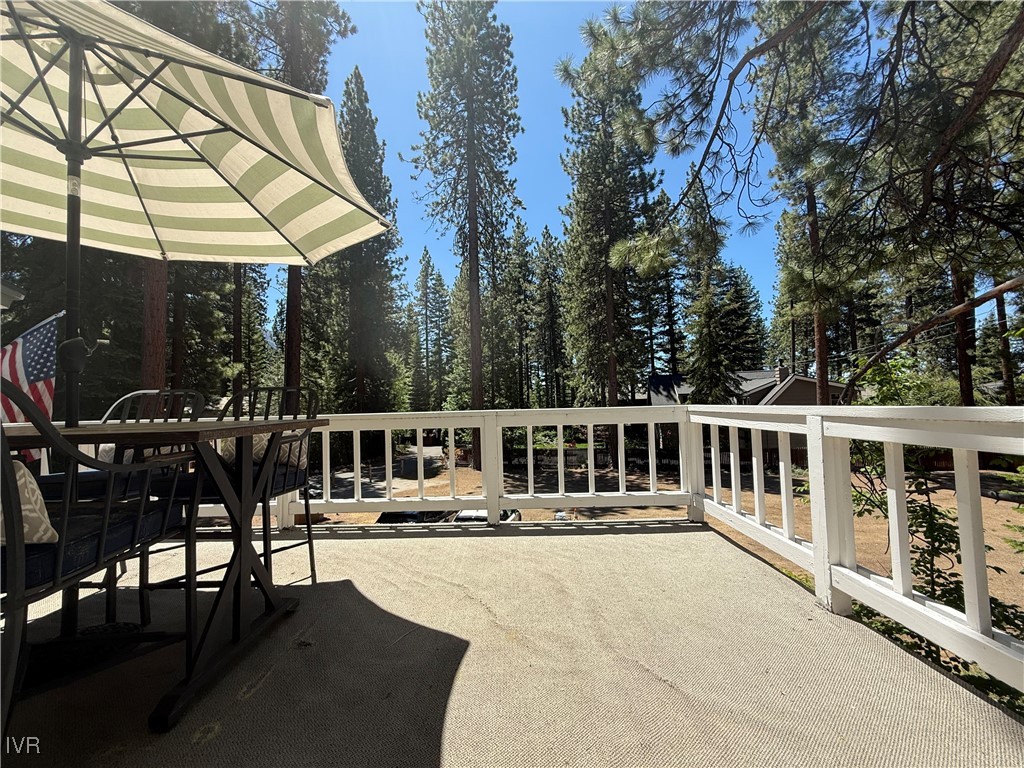 1575 Pine Cone Cir