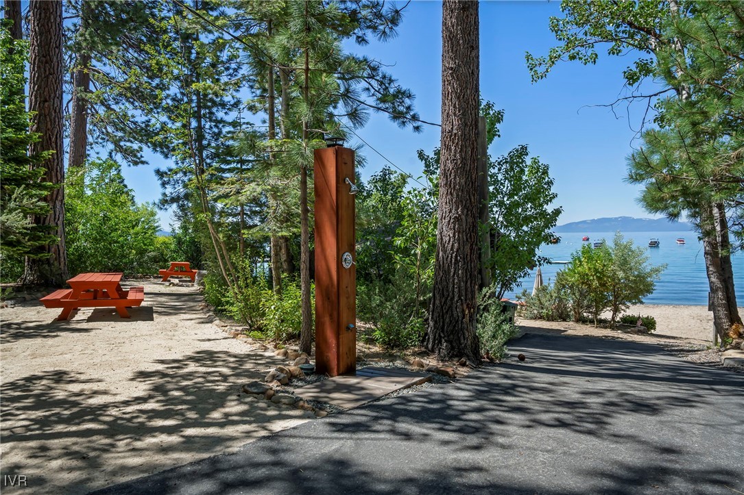 1575 Pine Cone Cir
