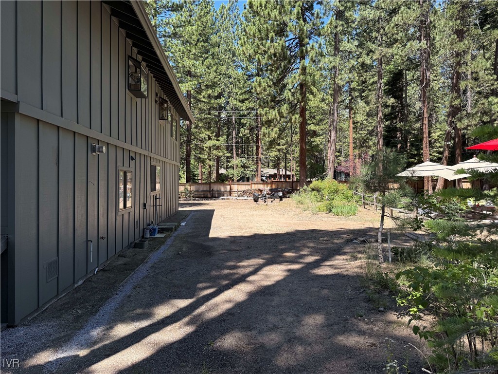 1575 Pine Cone Cir