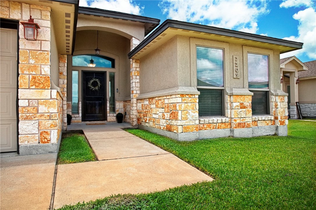 7209 Lake Tranquility Dr