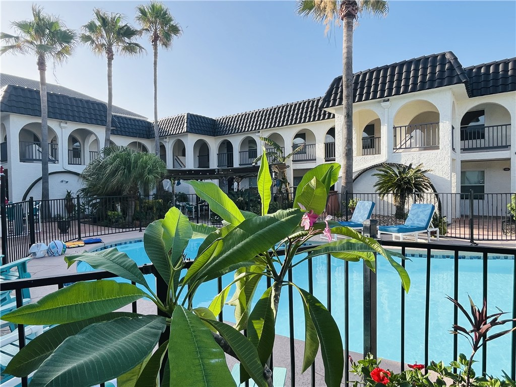 14921 Windward Dr 204