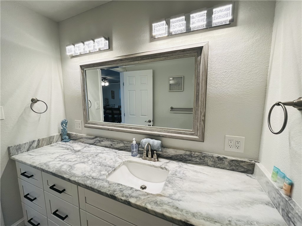 14921 Windward Dr 204