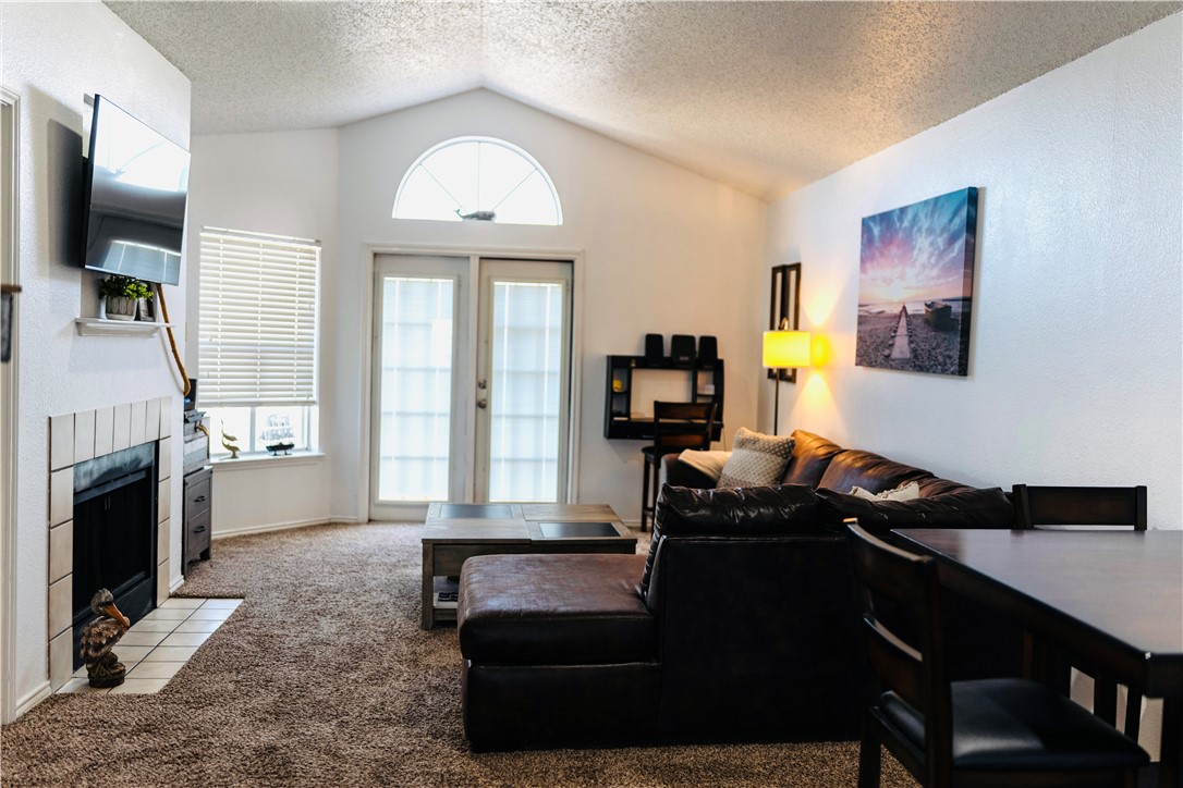 14721 Whitecap Blvd 375