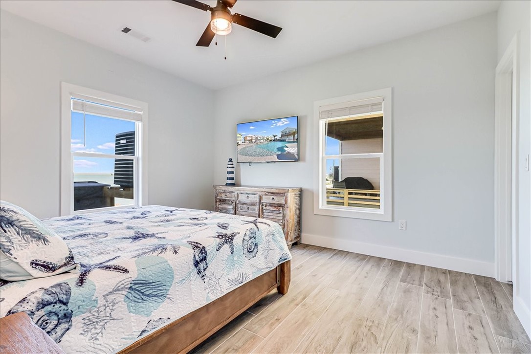 151 Seven Palms Dr