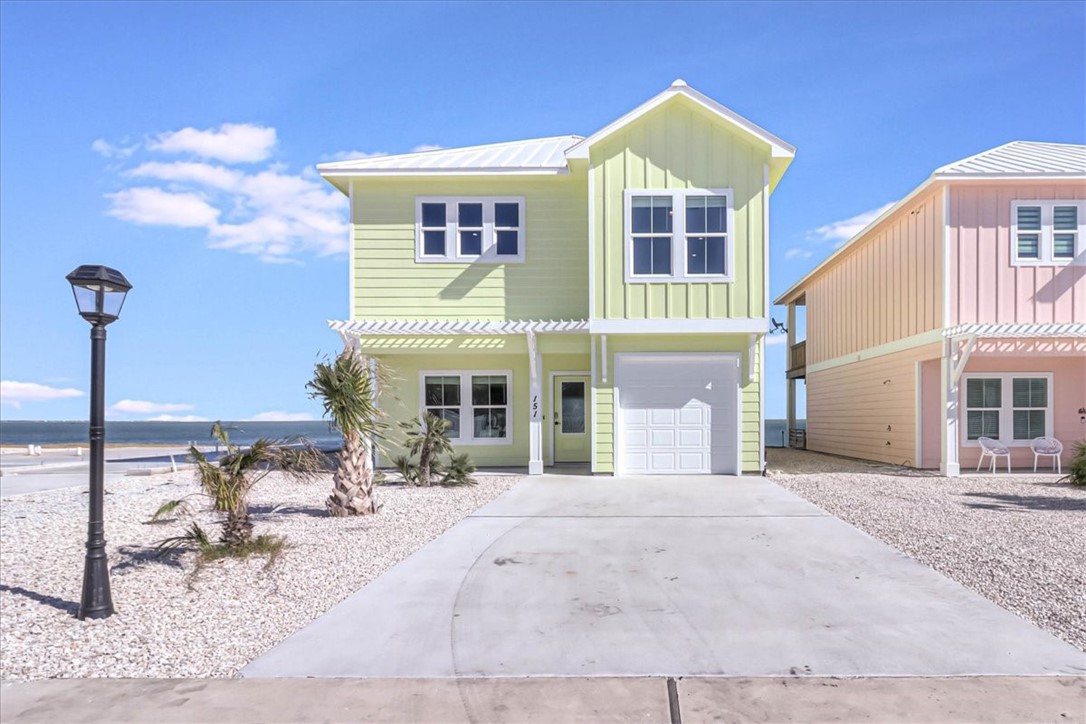 151 Seven Palms Dr