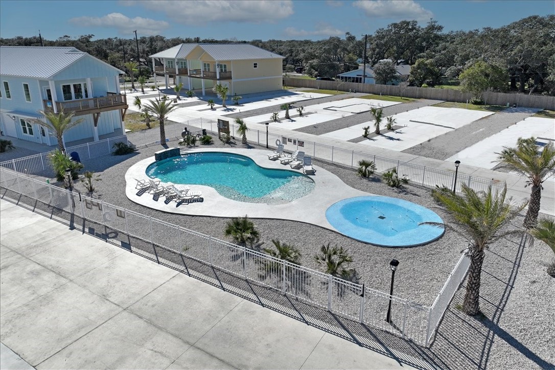 151 Seven Palms Dr