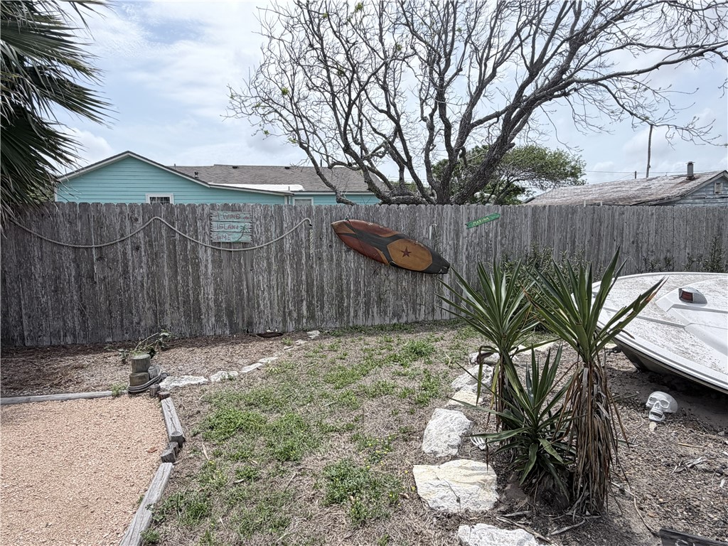 113 Riviera Dr