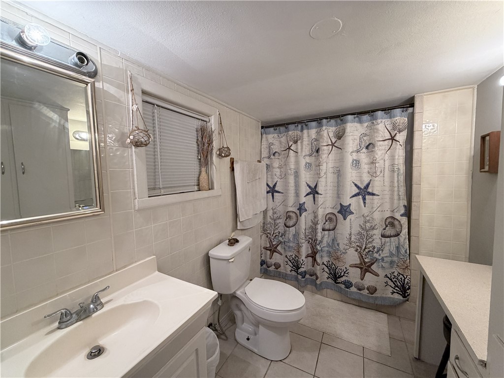113 Riviera Dr