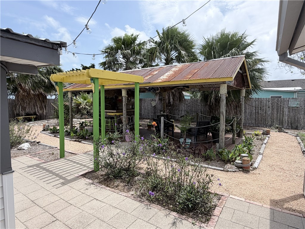 113 Riviera Dr