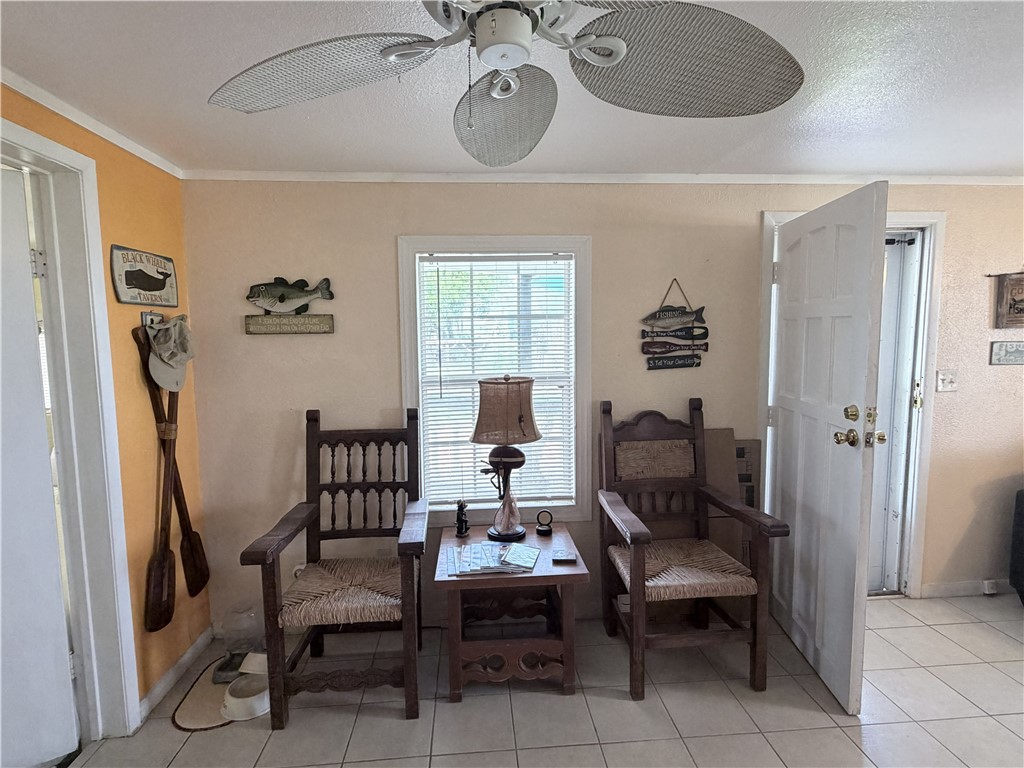 113 Riviera Dr