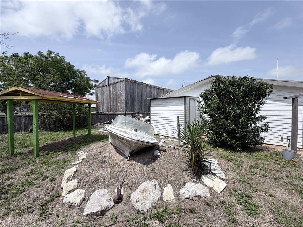 113 Riviera Dr