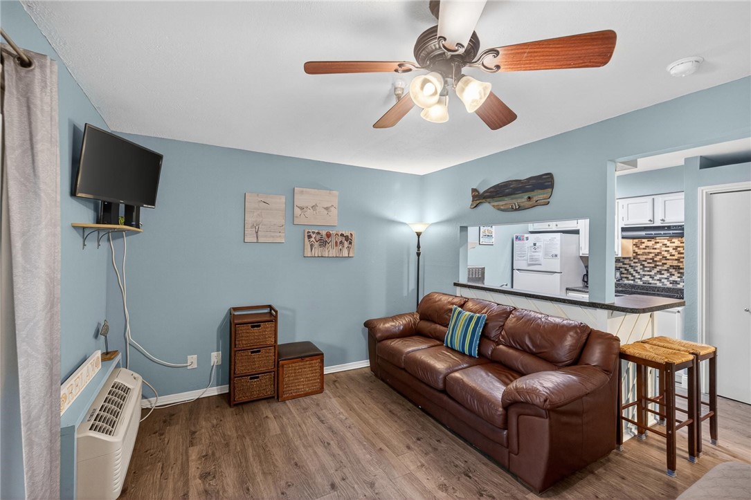 14825 Windward Dr 118