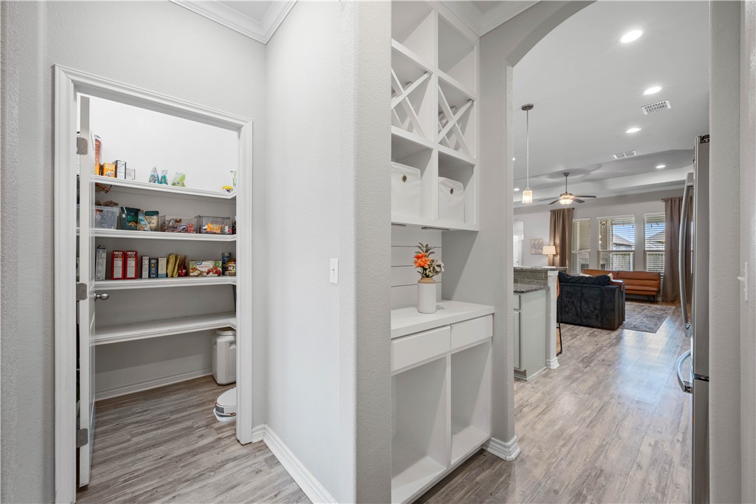 106 Dream Oak Dr