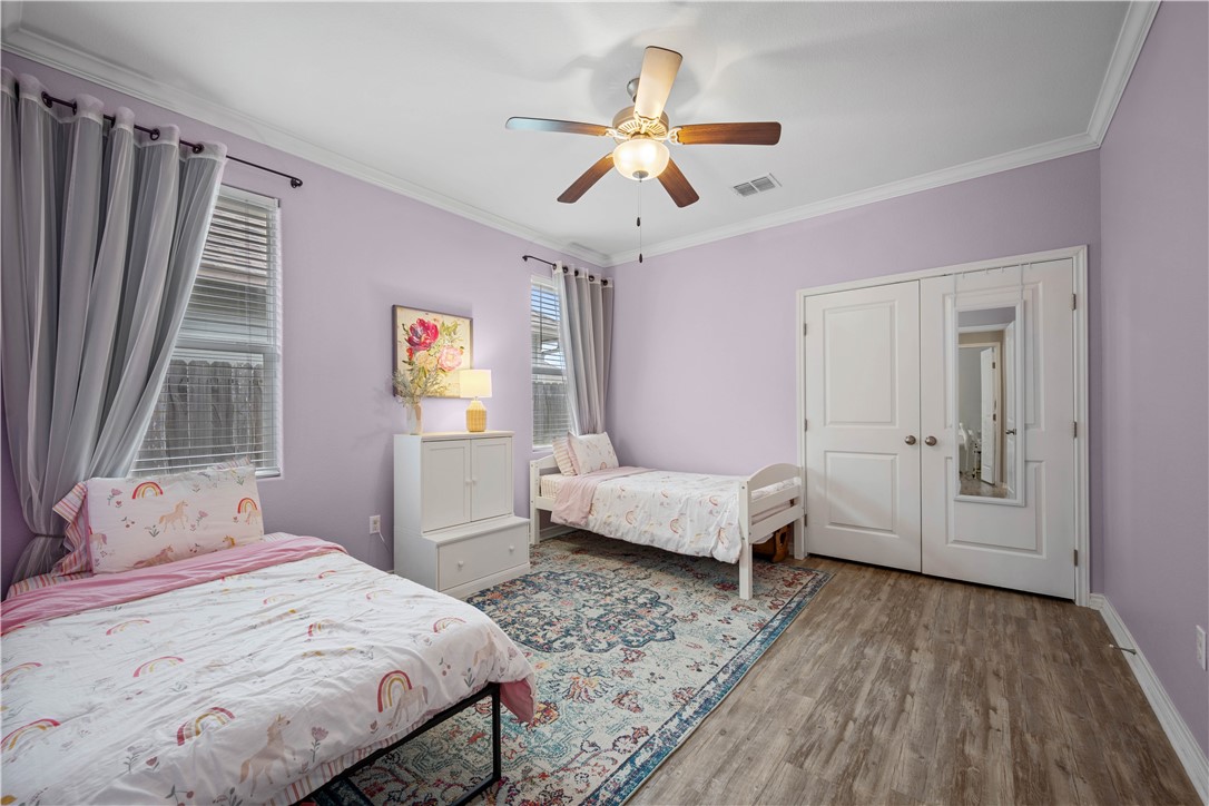 106 Dream Oak Dr