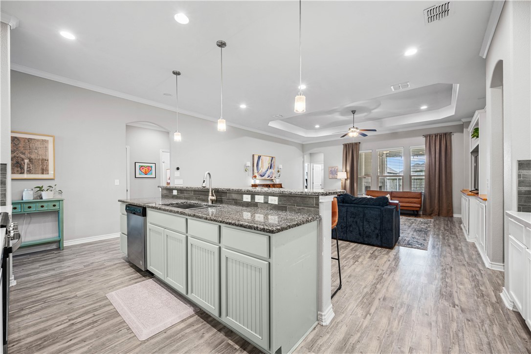 106 Dream Oak Dr