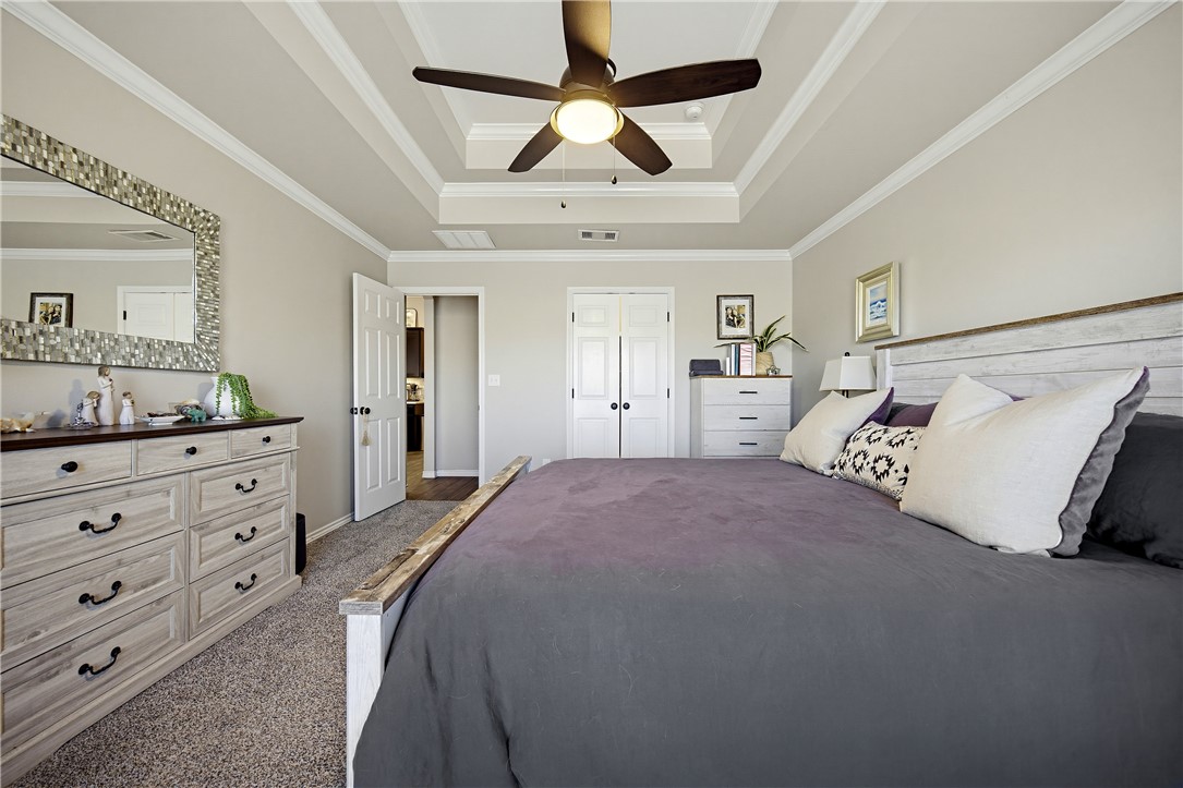 12 Reserve Blvd