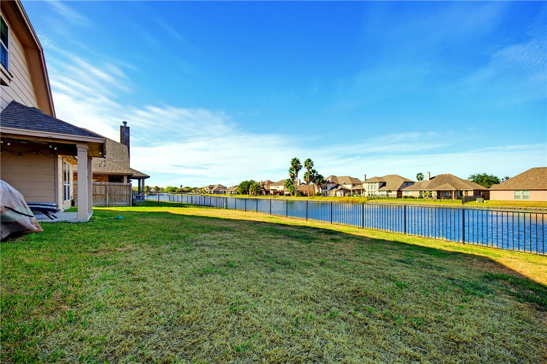 12 Reserve Blvd