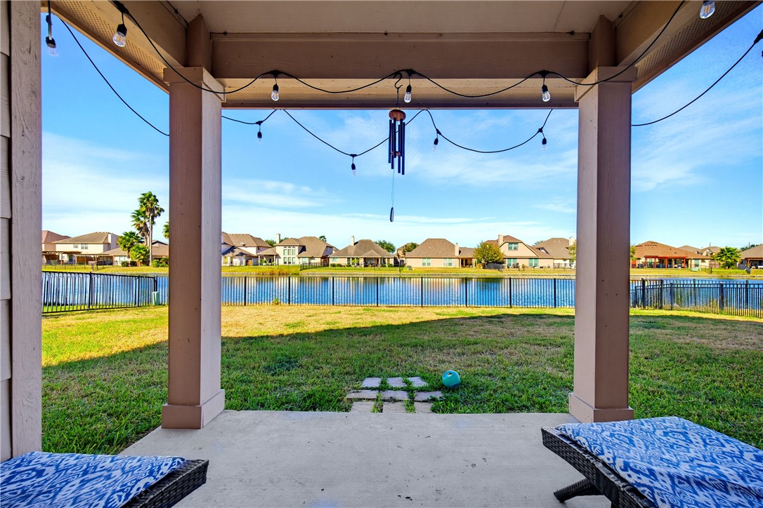 12 Reserve Blvd