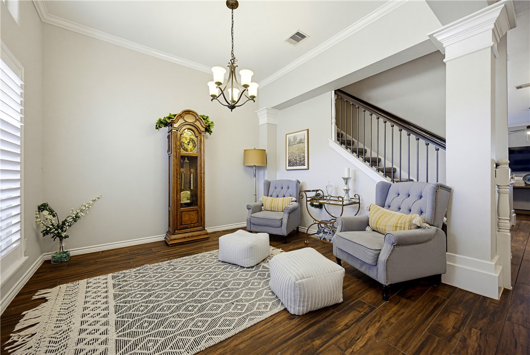 12 Reserve Blvd
