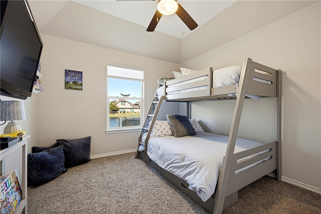 12 Reserve Blvd