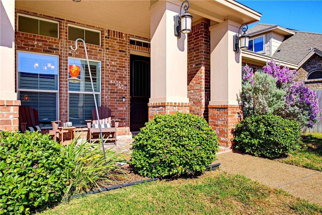 12 Reserve Blvd