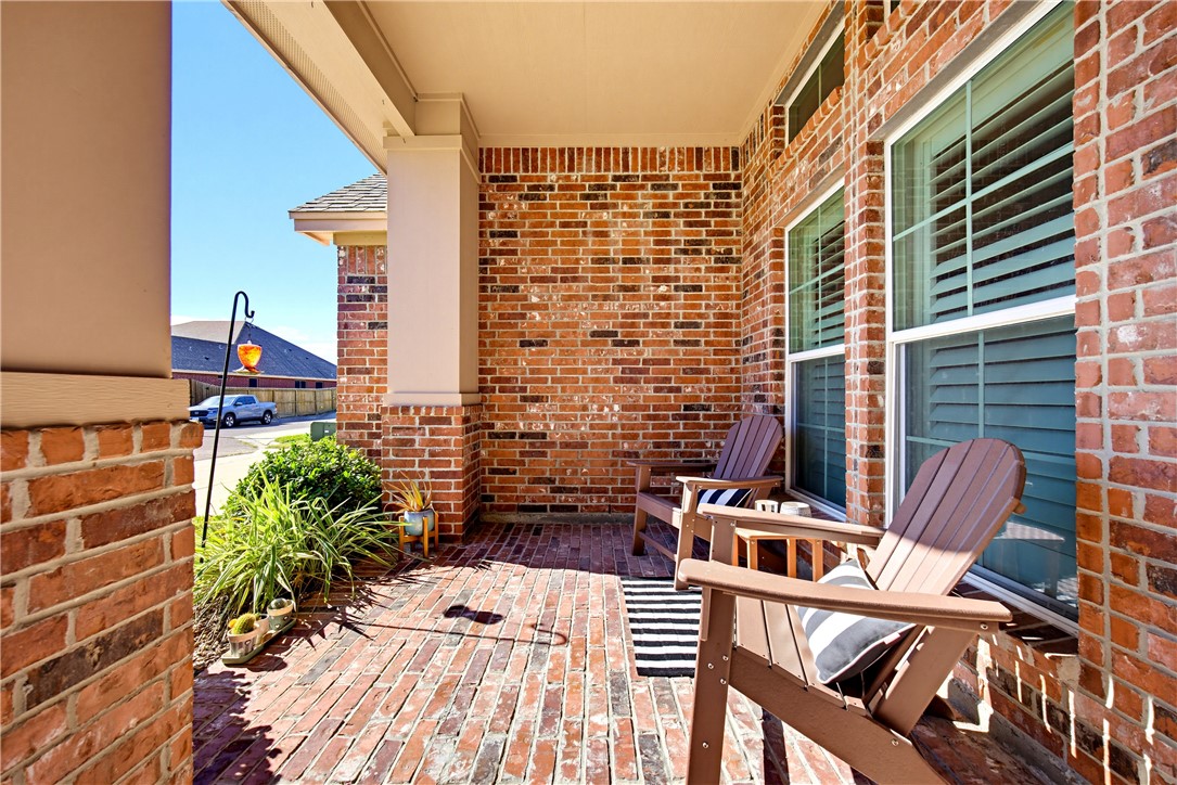 12 Reserve Blvd