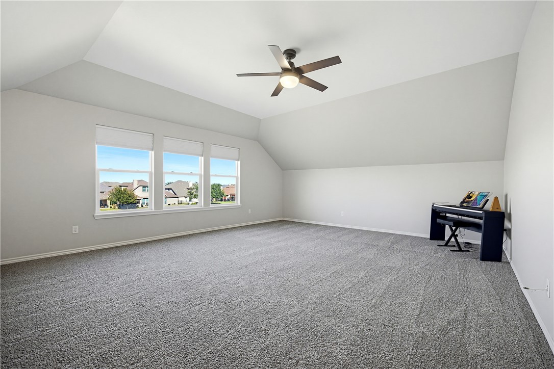 12 Reserve Blvd