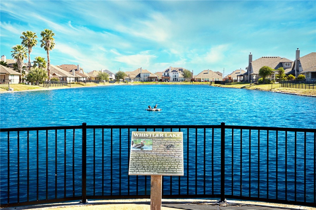 12 Reserve Blvd